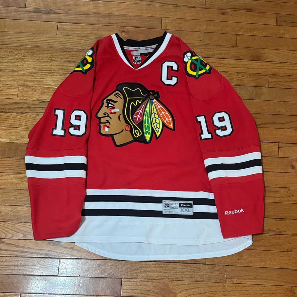 Toews Chicago BlackHawks Hockey Jersey